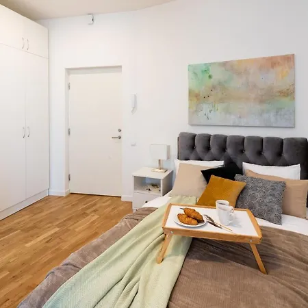 Residential Barona In Centre *