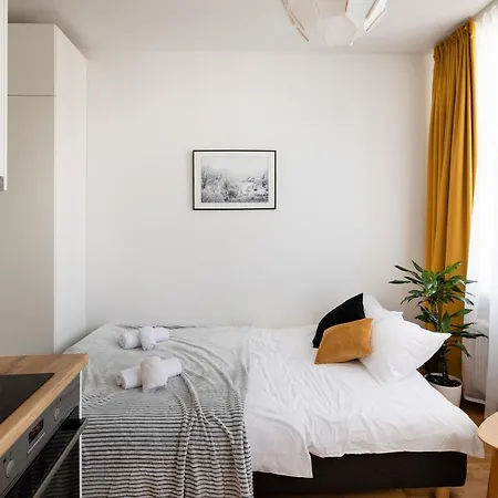 Residential Barona In Centre