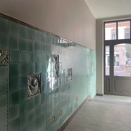 Residential Barona In Centre