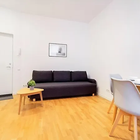 Residential Barona In Centre