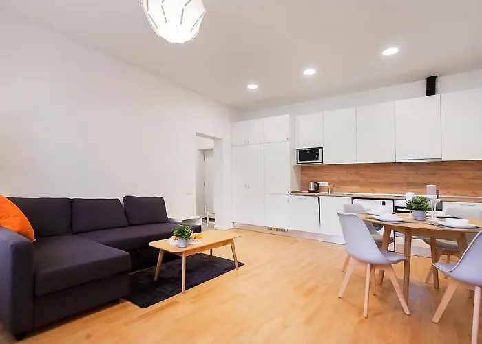 Residential Barona In Centre Dzīvoklis *