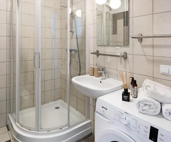 Residential Barona In Centre