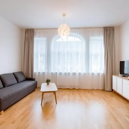 Residential Barona In Centre *