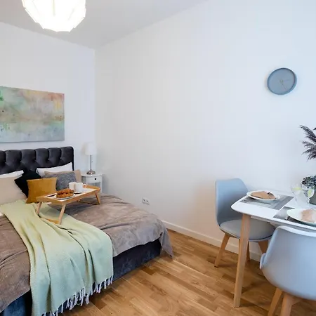 Residential Barona In Centre